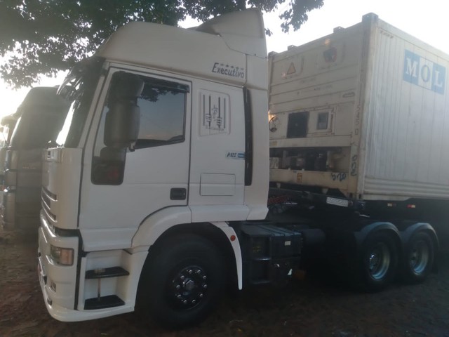 IVECO 6X2 2002