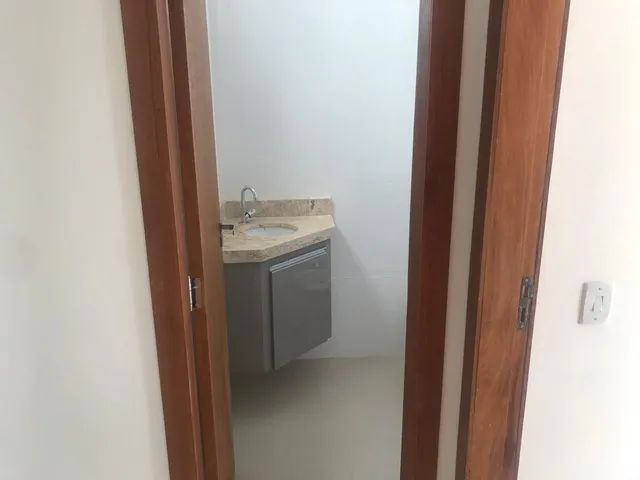 Aluga-se excelente casa 3 quartos e 3 banheiros no Belvedere - Foto 11