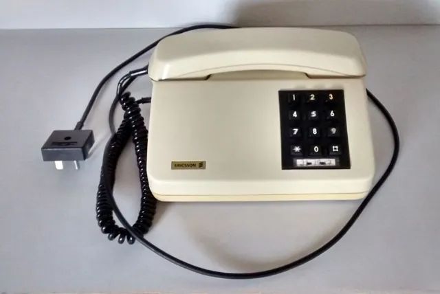 Telefone Ericsson Teclas Antigo - Foto 2