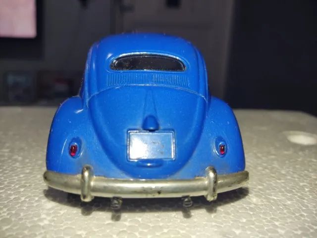 Miniatura Volkswagen Beetle Sunnyside 1/24 Azul - Foto 4