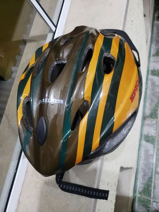 Capacete de ciclisno