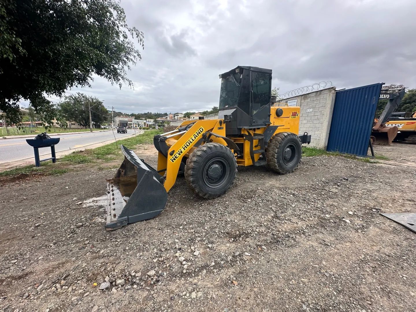 Pa carregadeira New Holland 12C 2013  - Foto 2