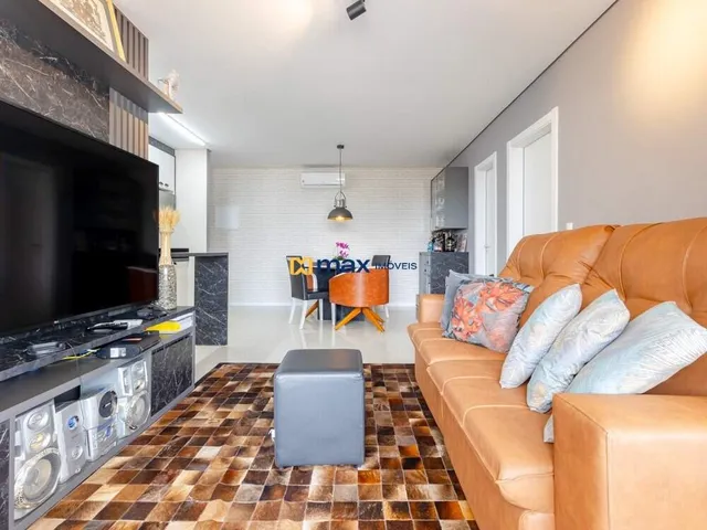 Excelente apartamento mobiliado à venda com 2 suítes, Centro, Itajaí