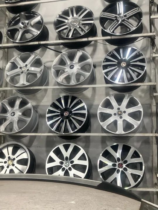 Rodas aro 17 C/Pneus 205/45/17