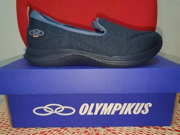 Tênis Olympikus azul marinho nº 36 (nunca usado)