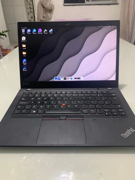Thinkpad T14 gen 1| AMD Ryzen pro | SSD 256 e 16gb RAM 
