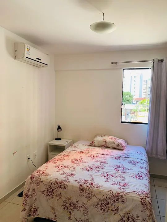 Apartamento aconchegante com varanda e vista para a cidade - Foto 9