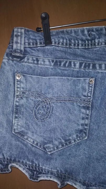 Short Jeans Azul Claro com Detalhe  - Foto 4