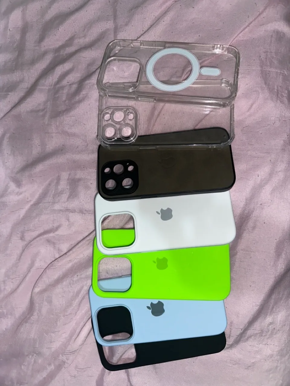 Capas iPhone 14 Pro - Pra vender Logo