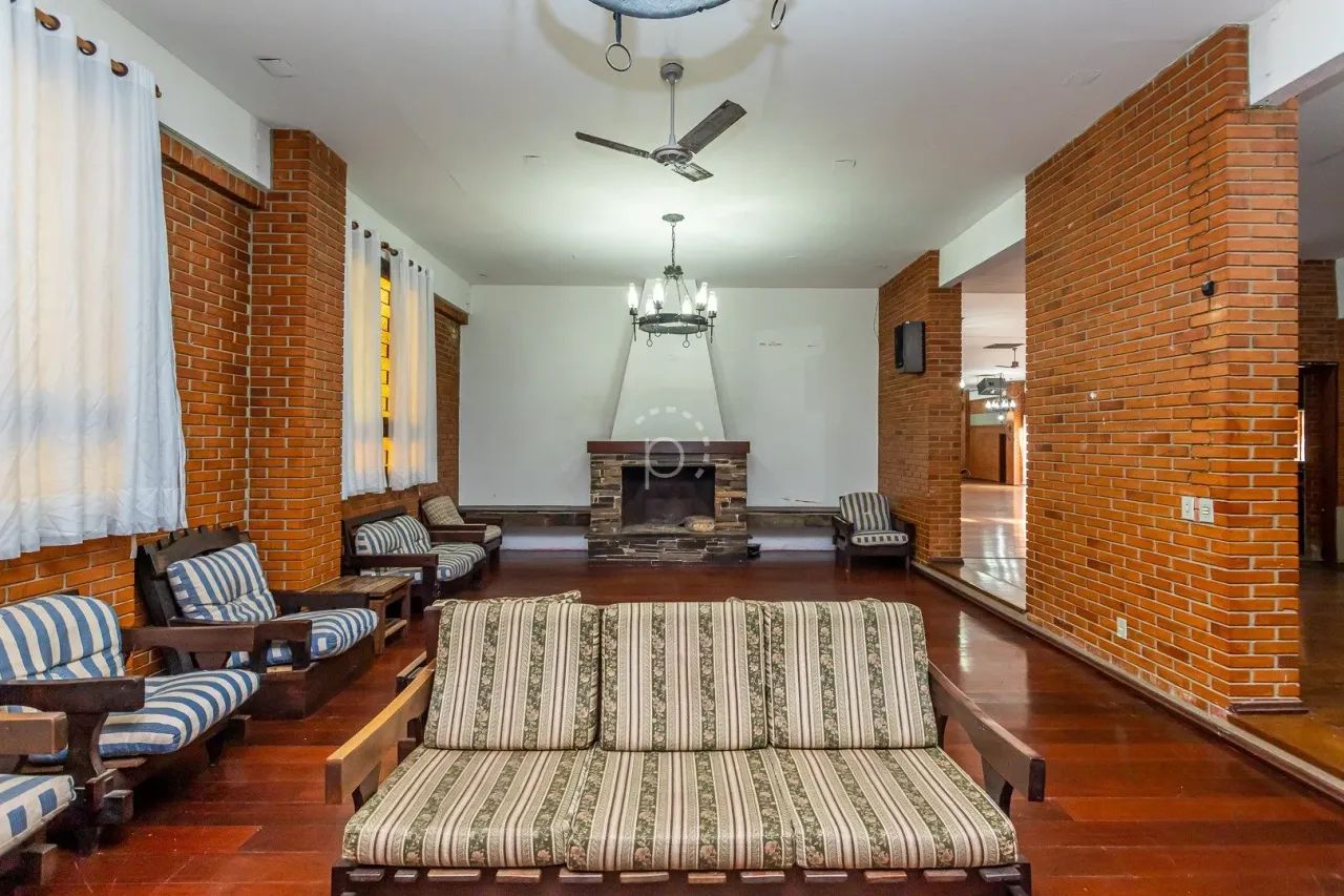 Venda de Prédio Comercial em Porto Alegre-RS, bairro Cristal com 481m² Área Const. e 4079m - Foto 5