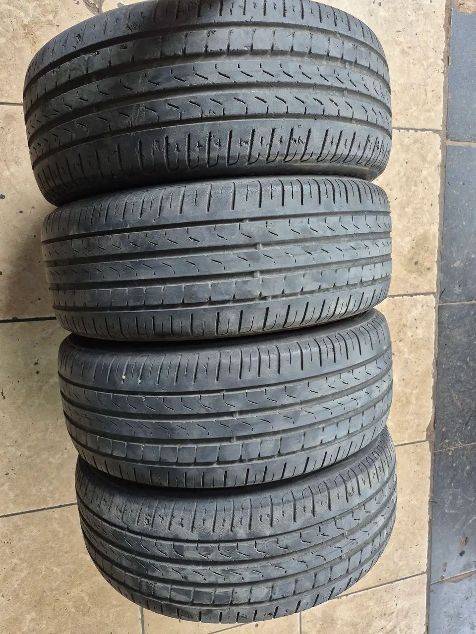 Jogo de pneus  marca  pirelli P7 aro 195/55/15 - Foto 6