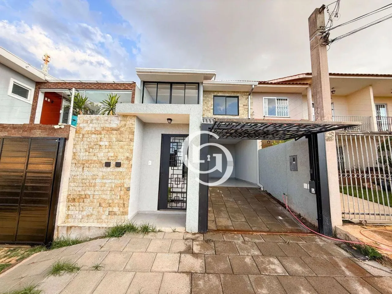 Sobrado à venda no centro de Cascavel, 136 m² por R$ 850.000 - Centro - Cascavel/PR