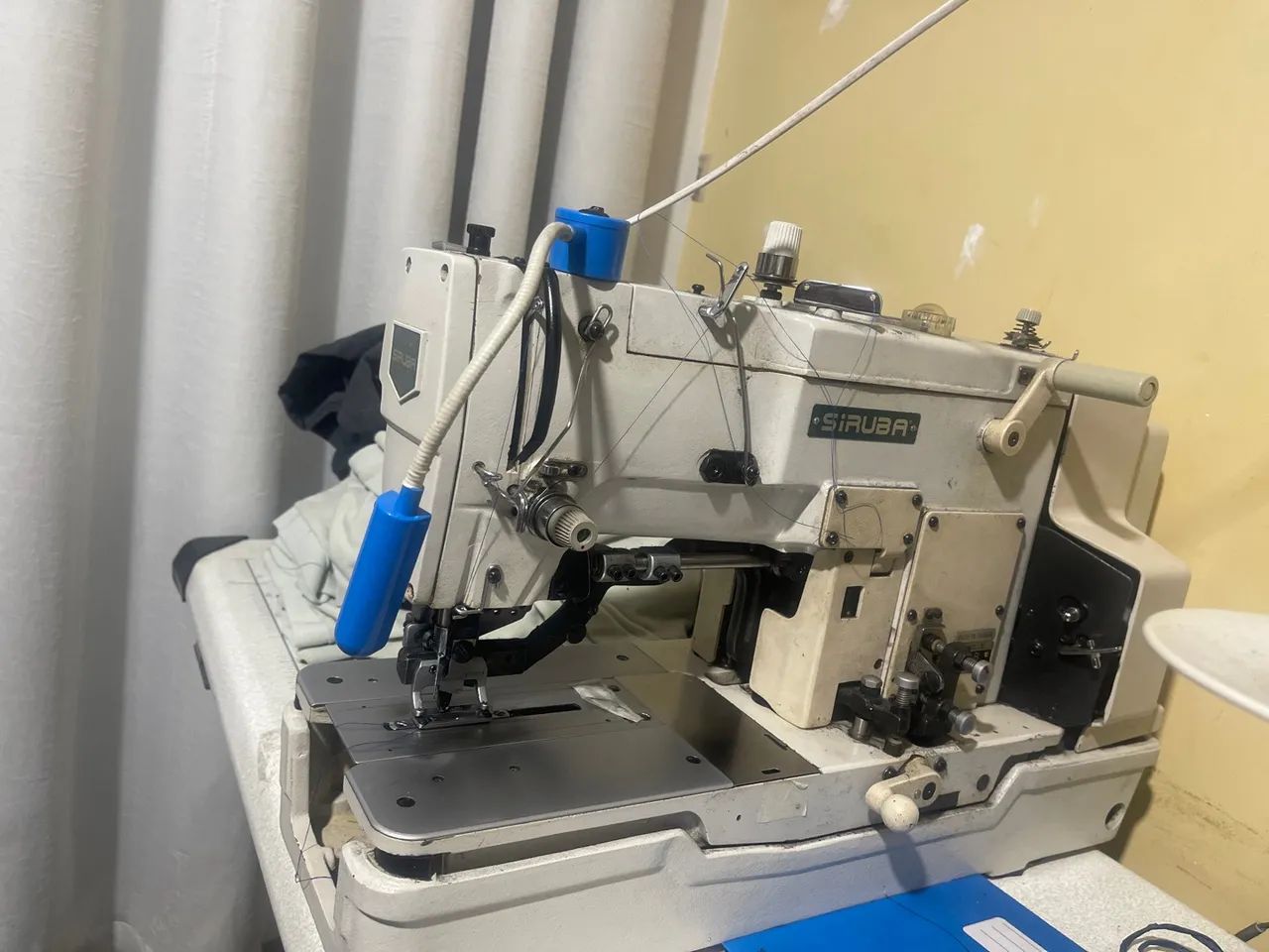 Máquina de Costura Industrial Siruba de casear - Foto 2