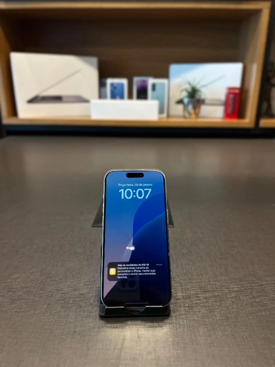 iPhone 15 Pro Max 256gb - Aceitamos troca e parcelamos - Foto 3