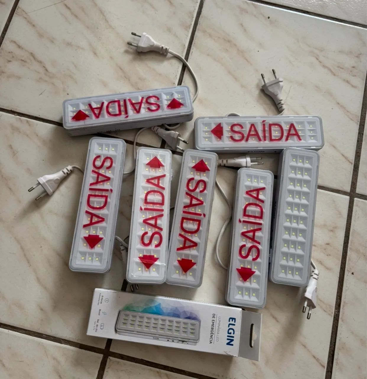 Luminária de Emergência SAÍDA 