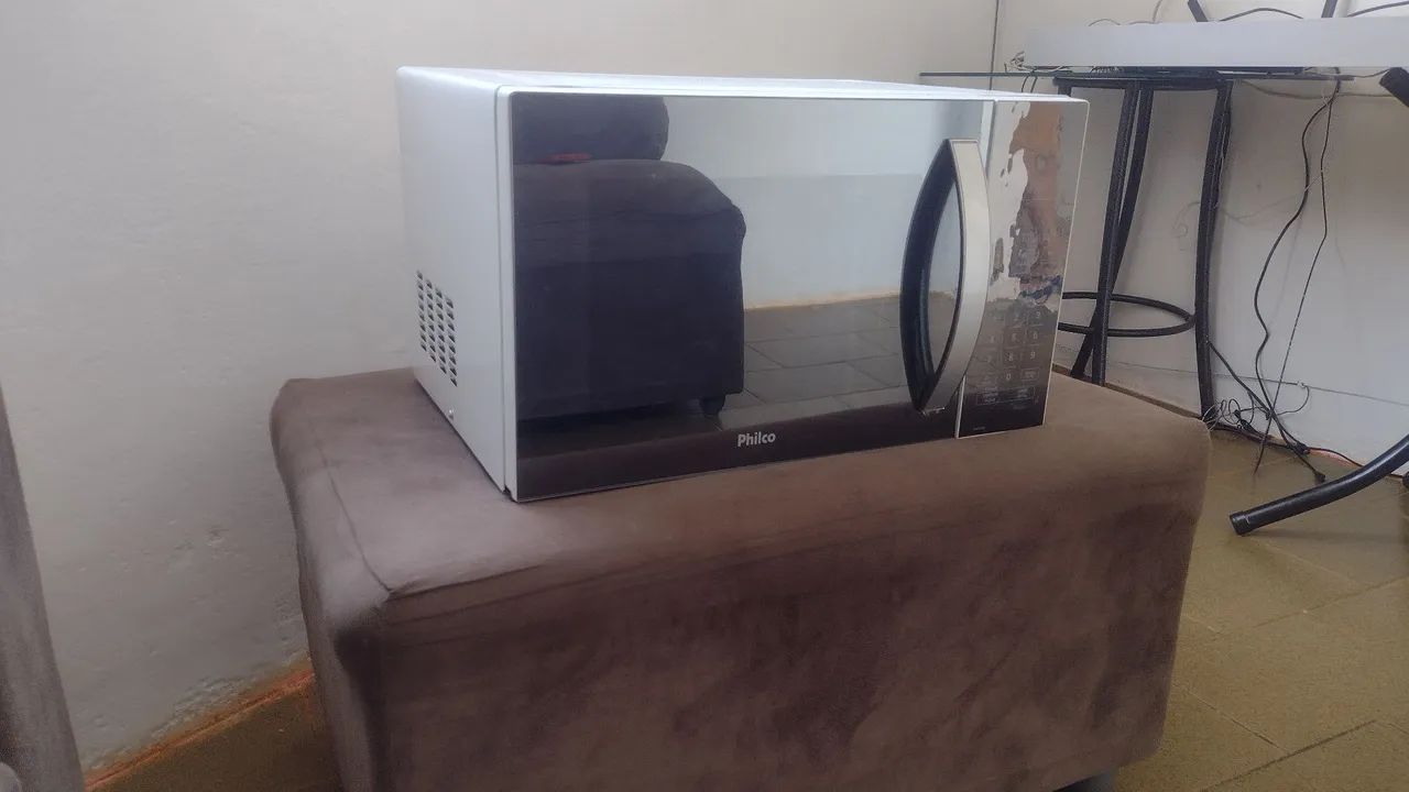 Microondas Philco espelhado 30L entrego  - Foto 3