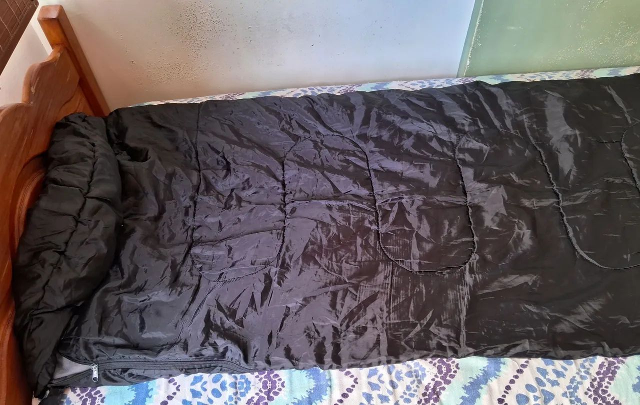 Saco de dormir sleeping bag viagem camping  - Foto 3