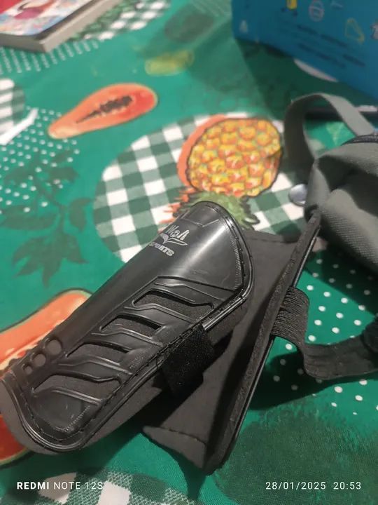 Caneleira de Futebol Wol Sport - Foto 4