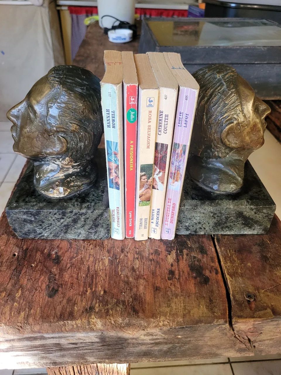 Suporte/apoio para livros: - Foto 4