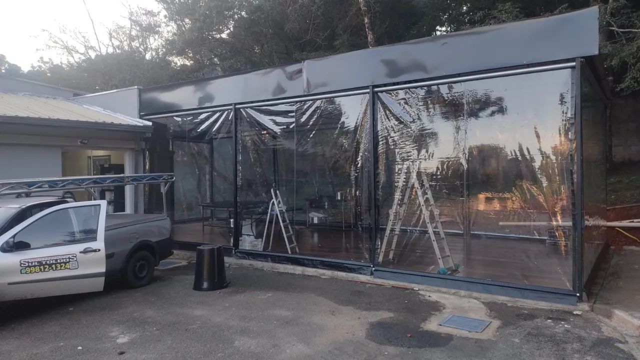 CORTINAS EM LONA TRANSPARENTE  - Foto 2