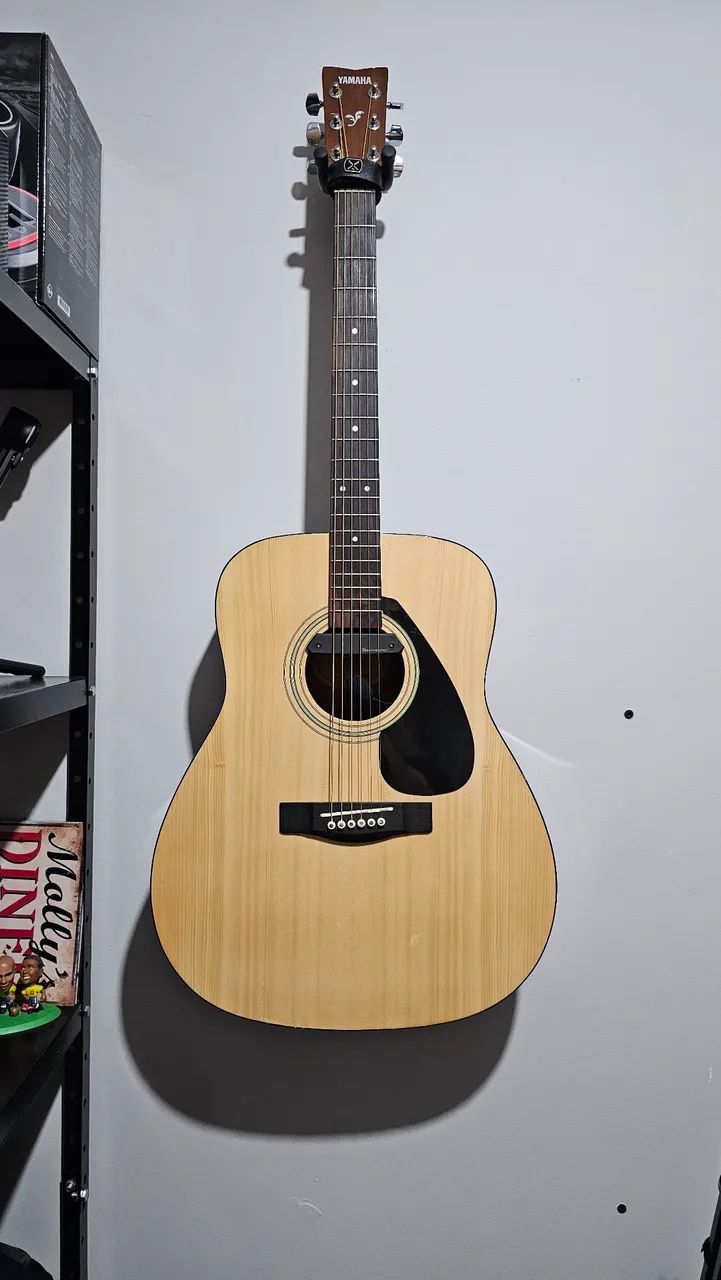Violão Yamaha F310 com captador