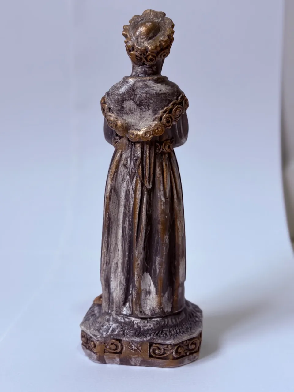 Escultura nossa senhora da Salete