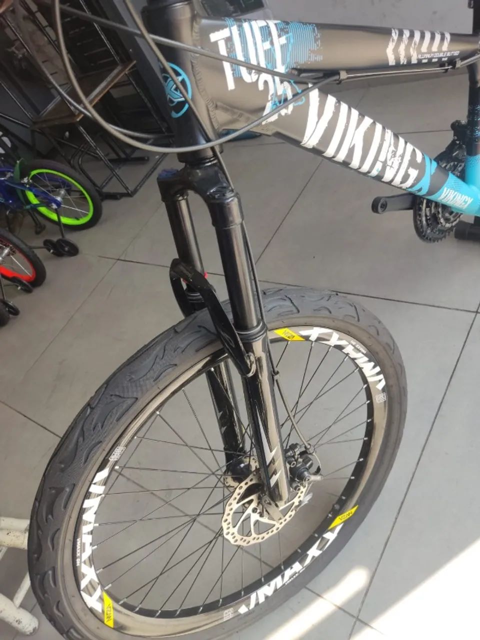 bike viking aro 26 freio a disco e suspensão - Foto 3