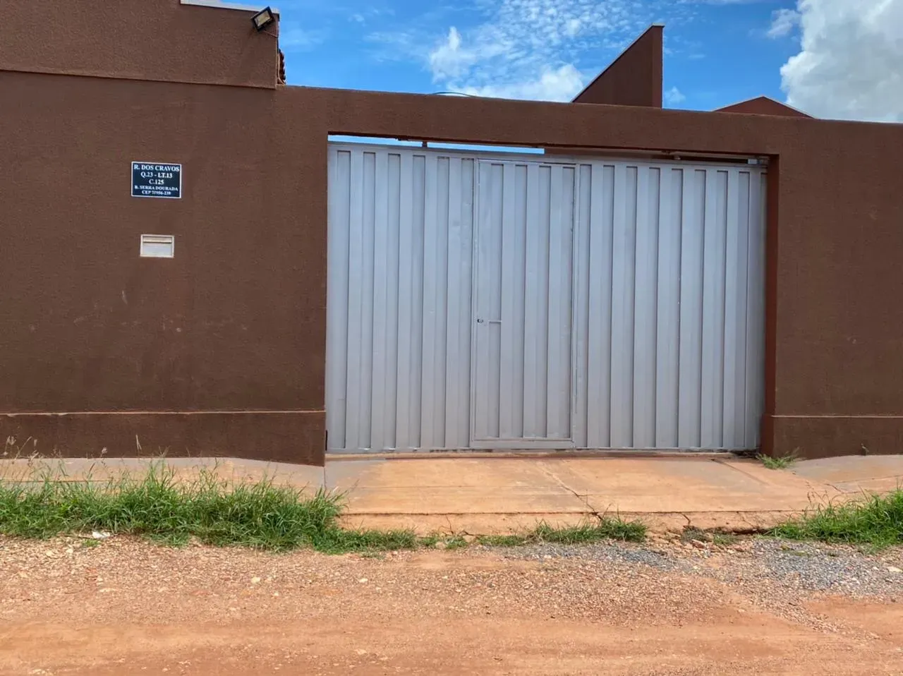 Imóvel para aluguel possui 40 metros quadrados com 1 quarto em Serra Dourada - Cuiabá - MT