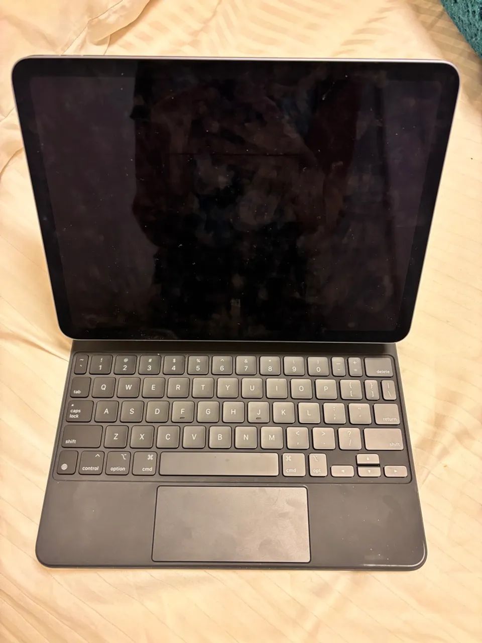 iPad Air 5 + Magic Keyboard + Apple Pencil 2 | NOVÍSSIMO iPad Air 5 + Magic Keyboard + Apple Pencil 2 | NOVÍSSIMO