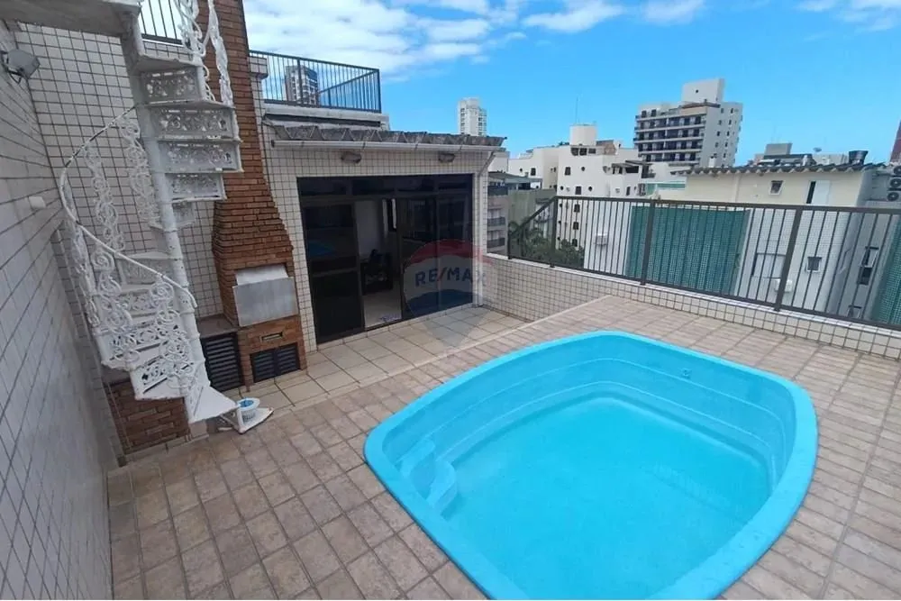 Cobertura a venda na praia da enseada Guaruja SP