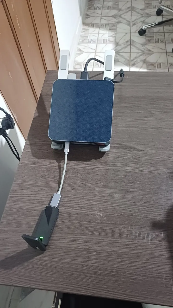Mini PC AMD Ryzen 7 5800H, 8/16, 24g de RAM, ssd de 512g, iGPU Vega 8, Windows 10.