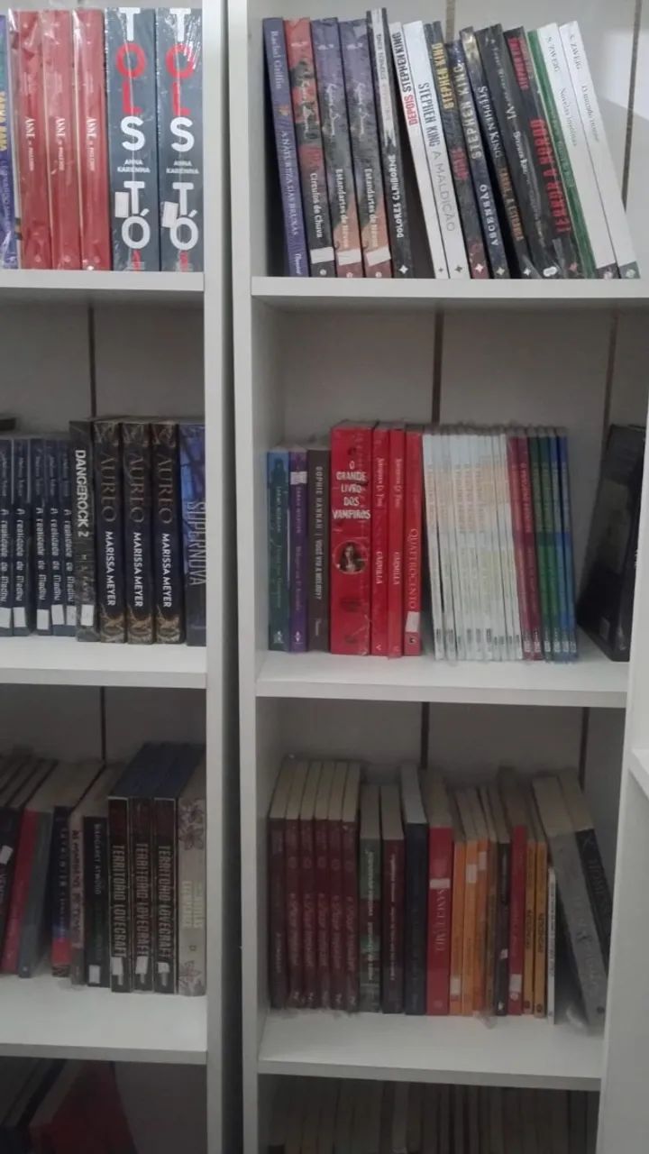 Lote Livros Hqs novos 6600 unid novo