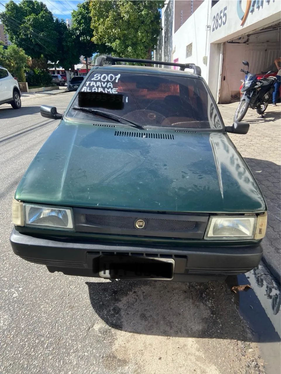 Uno 2001 básico c gás $7.500