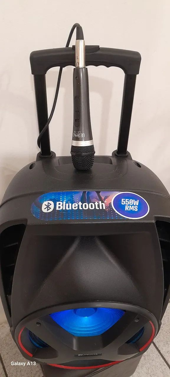 Caixa de Som Amplificada Mondial 500w com Microfone.