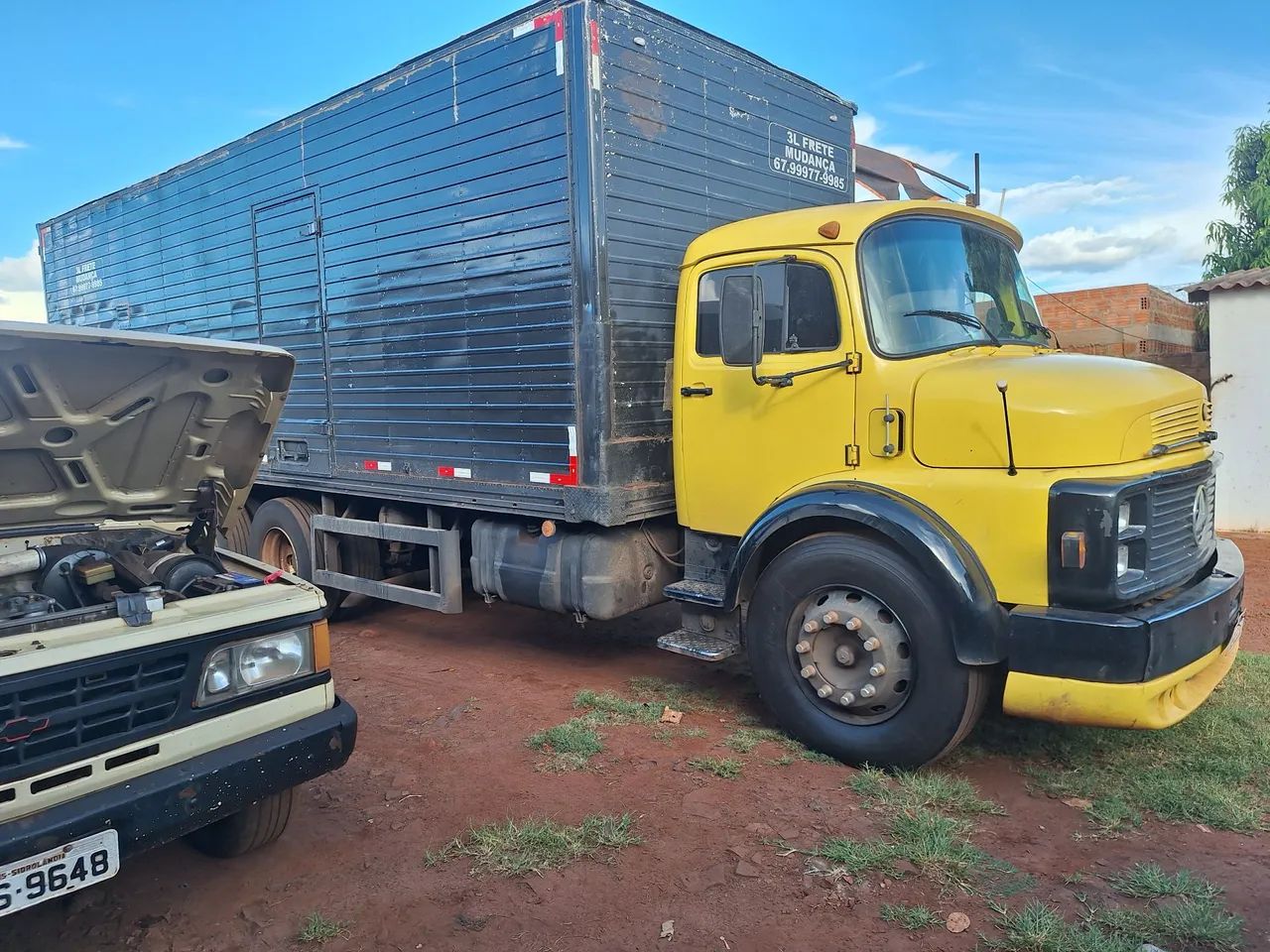 Vendo-se Caminhão bau 1513  - Foto 4