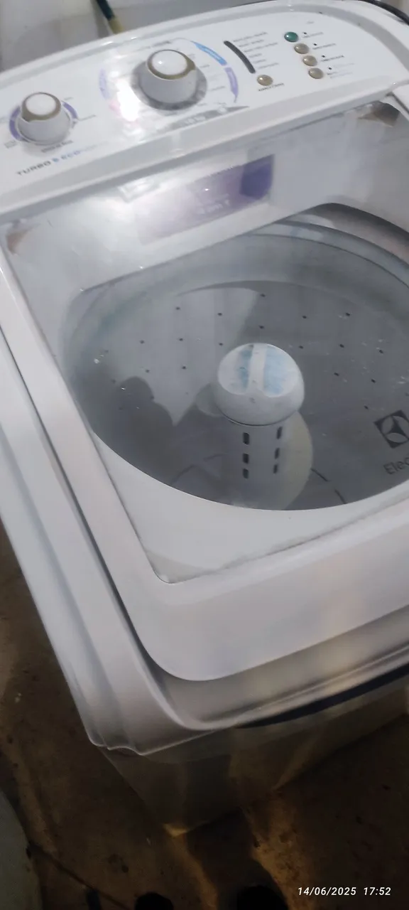 Máquina de Lavar Electrolux Turbo Eco