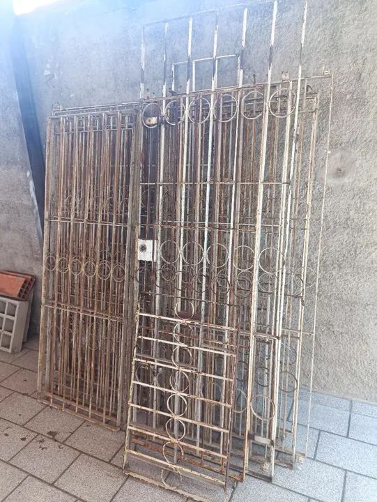 22 Grades de ferro - ótimo estado - Foto 2