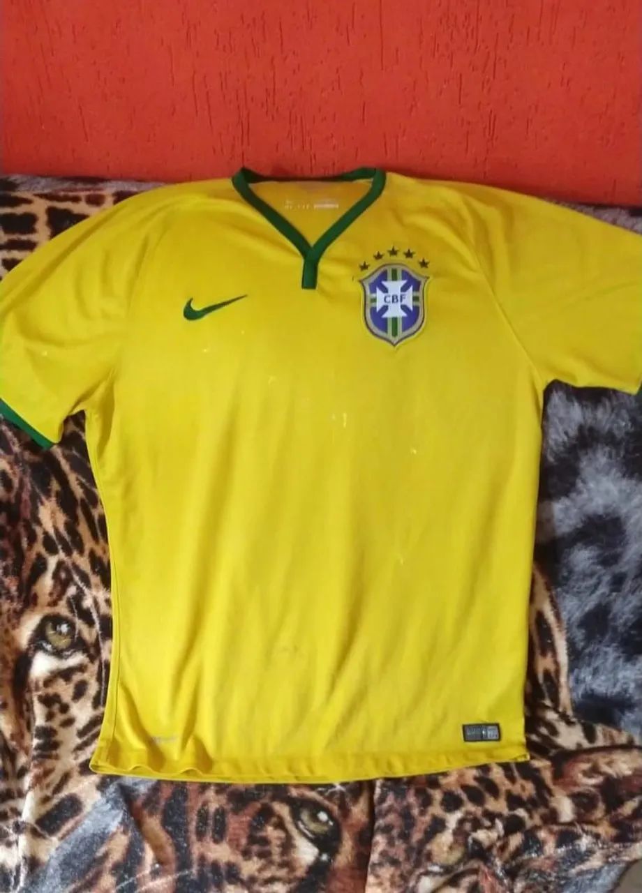 Camiseta Brasil 2014 Nike tamanho G - Foto 4