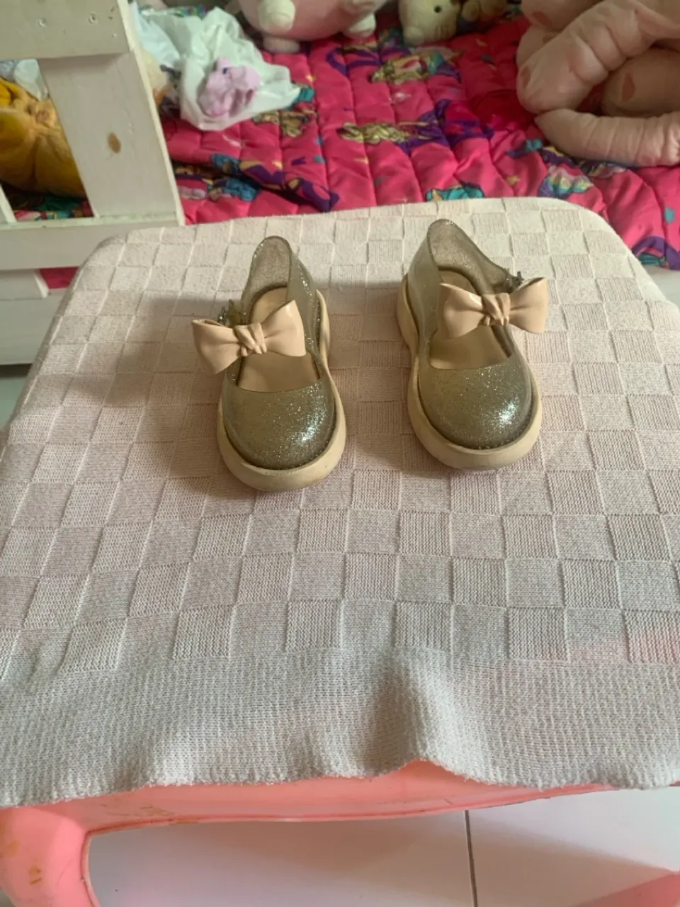 Sapatinhos Mini Melissa de bebê com lacinho