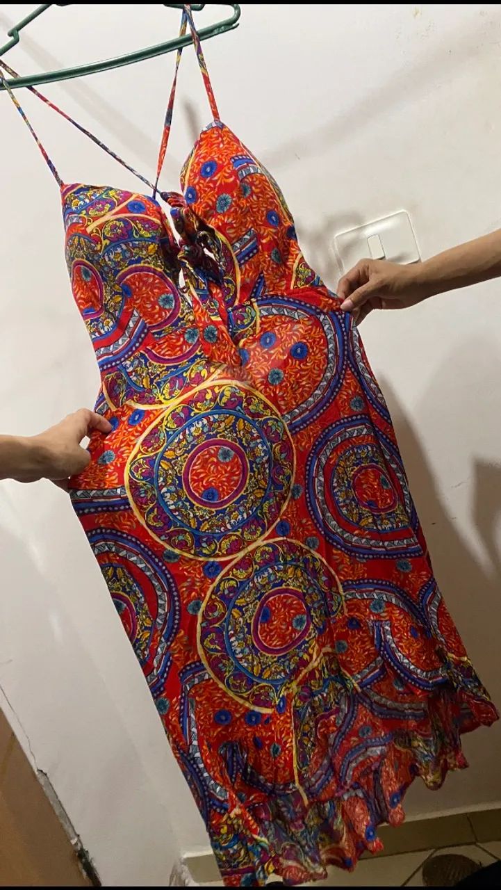 Vestido estampado com bojo - Foto 2