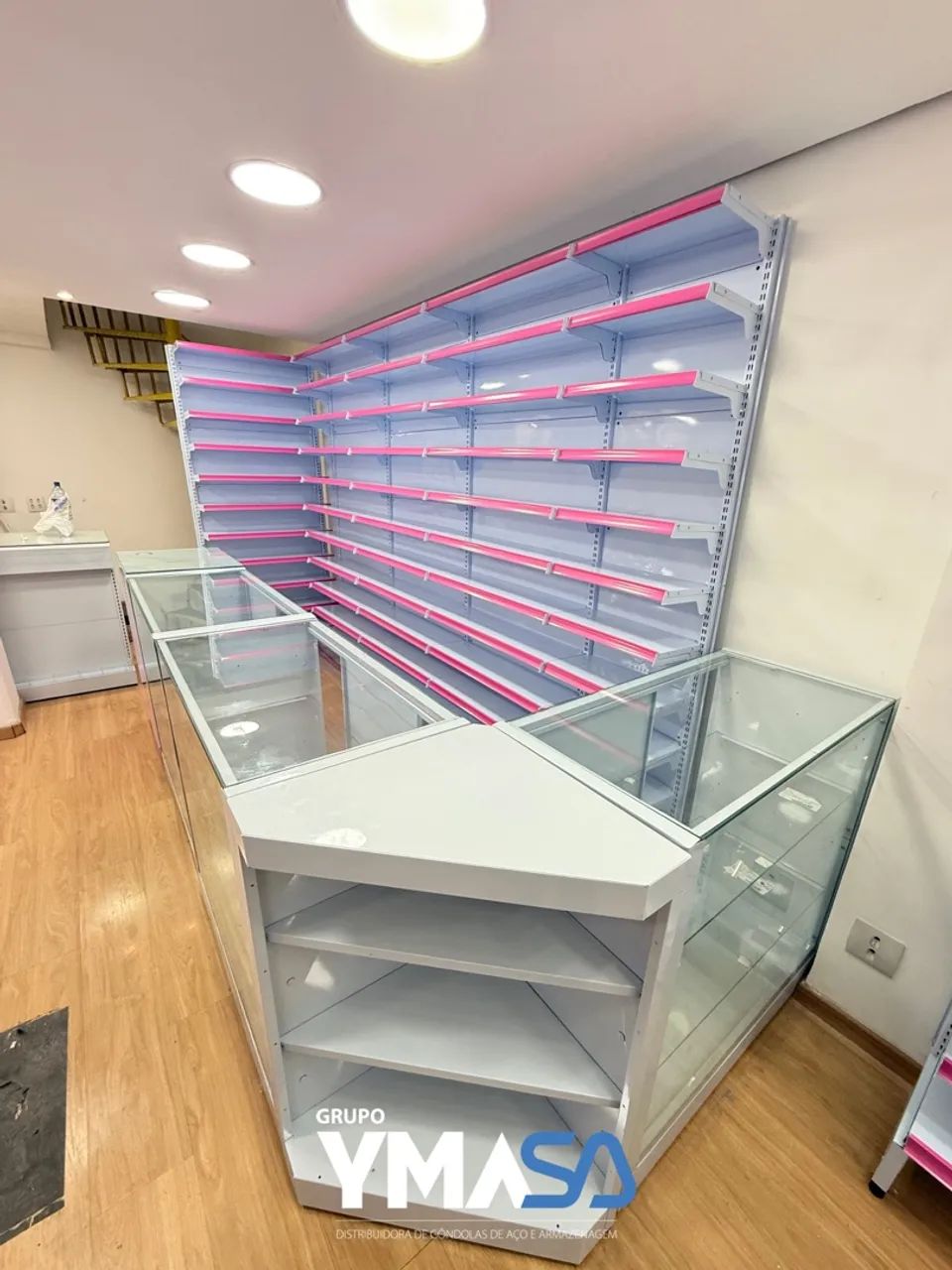 Gôndolas Para Loja de Cosméticos e Perfumaria (novas) - Foto 2