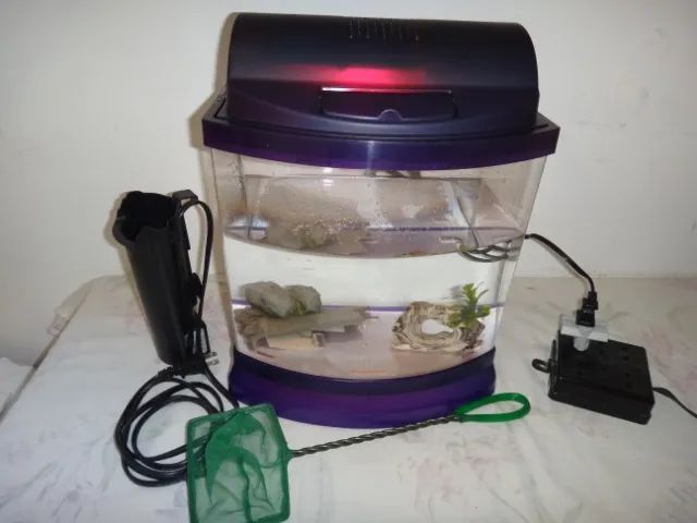 aquario de peixes 10 litros , acrilico