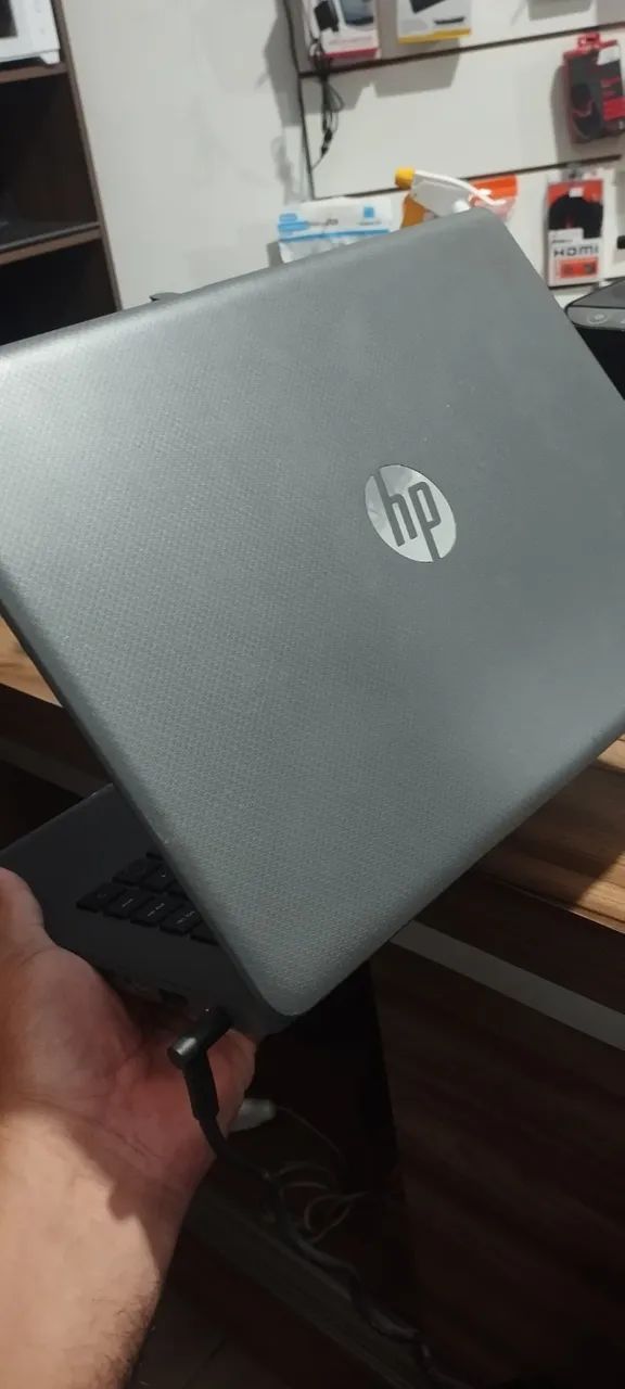 Notebook hp i3 decima geração (conservado e rapido)
