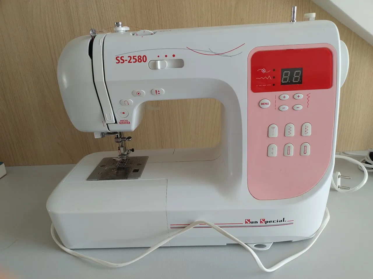 Máquina de costura
