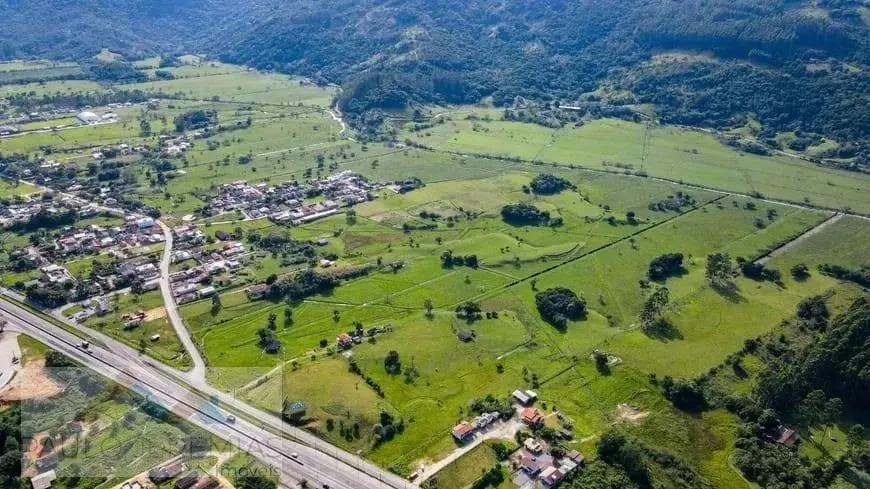 Terreno à Venda em Penha - Paulo Lopes por R$ 9.000.000