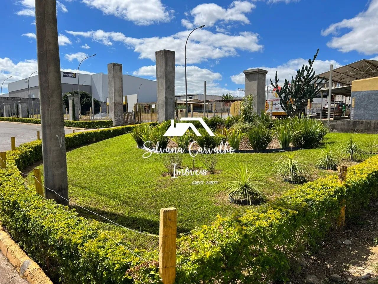 Terreno de 4.800 com Galpões em Santa Maria - Foto 4