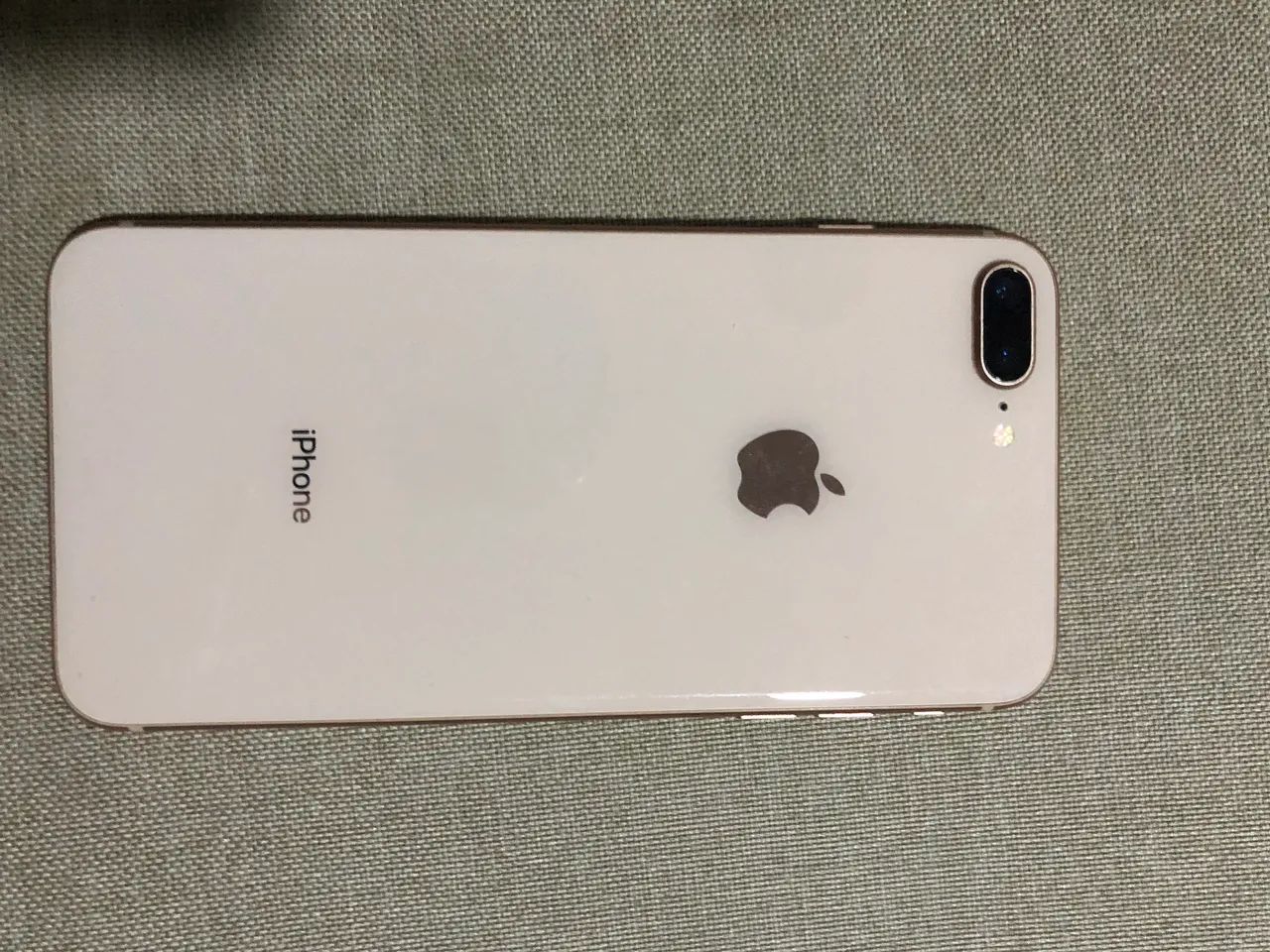 iPhone 8 Plus 256gb bateria 100% - Celulares e Smartphones