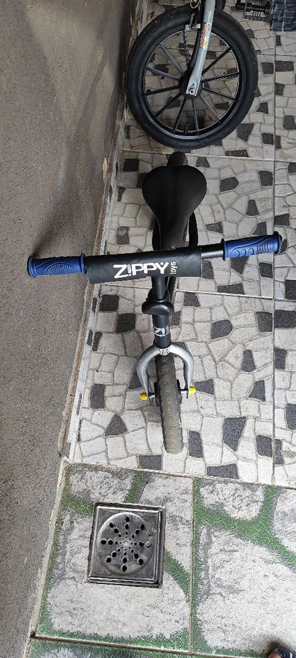 Bicicleta de equilíbrio infantil 50,00 - Foto 3