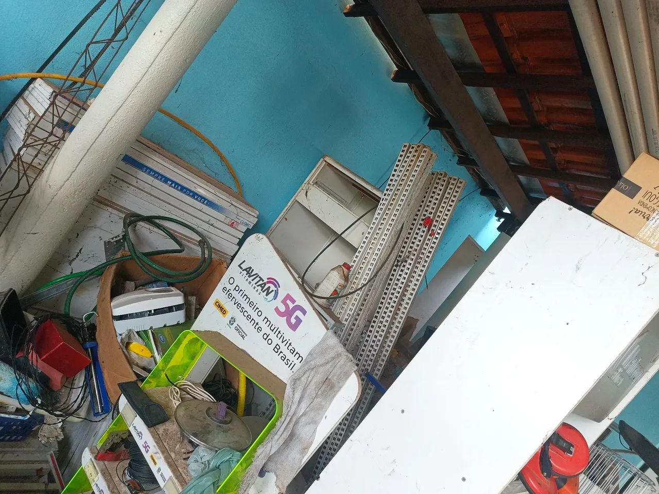 Vendo material de construção e prateleiras . P montar loja - Foto 3