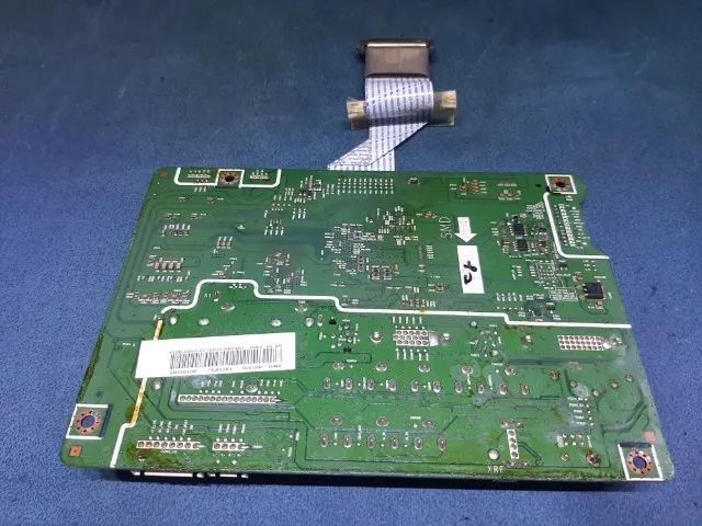 Placa Lógica Tv Samsung 24 Polegadas P2470HN Usada - Foto 2